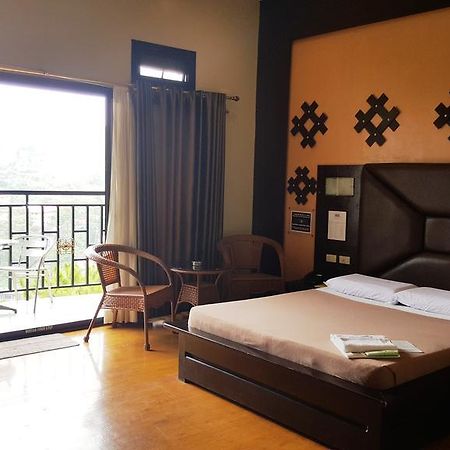 Hollywood Drive-In Hotel Baguio City Kültér fotó