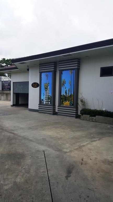 Hollywood Drive-In Hotel Baguio City Kültér fotó