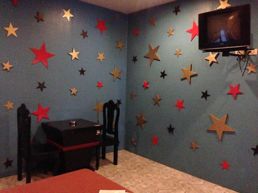 Hollywood Drive-In Hotel Baguio City Kültér fotó
