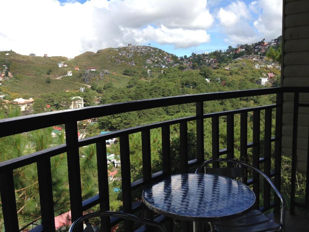 Hollywood Drive-In Hotel Baguio City Kültér fotó